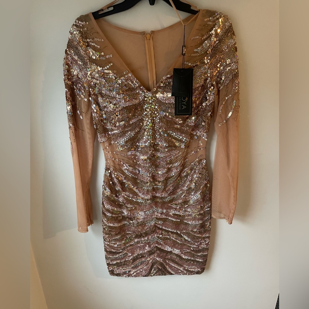 Coya NWT Sequin Homecomjng Formal Nude Tan Sheer Long Sleeve Mini Dress Medium